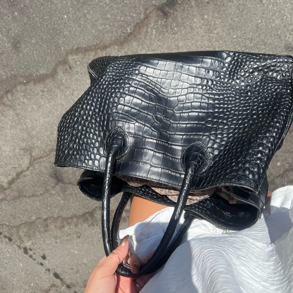 Mark & Graham Black Crocodile-Embossed Tote - Picture 2 of 4